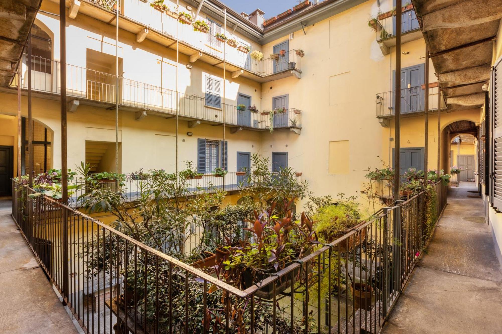 Bricks & Beams Studio In The Key Area Of Milan Extérieur photo